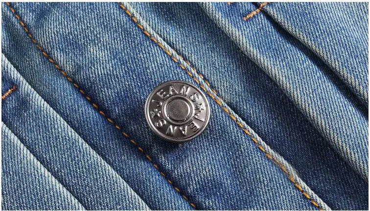 Nice New Men Denim Jacket Wool Liner Fashion Patchwork Badge Thick Warm Fleece Warm Men Casual Scratched Jean Jacket Leisure
Nice New Men Denim Jacket Wool Liner Fashion Patchwork Badge Thick Warm Fleece Warm Men Casual Scratched Jean Jacket Leisure