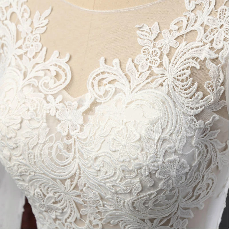 Vintage Sheer Neck Appliques Lace Vestidos De Festa Fairy Tulle A-line Long Train Wedding Dresses Full Sleeve Robe De Marriage
Vintage Sheer Neck Appliques Lace Vestidos De Festa Fairy Tulle A-line Long Train Wedding Dresses Full Sleeve Robe De Marriage
