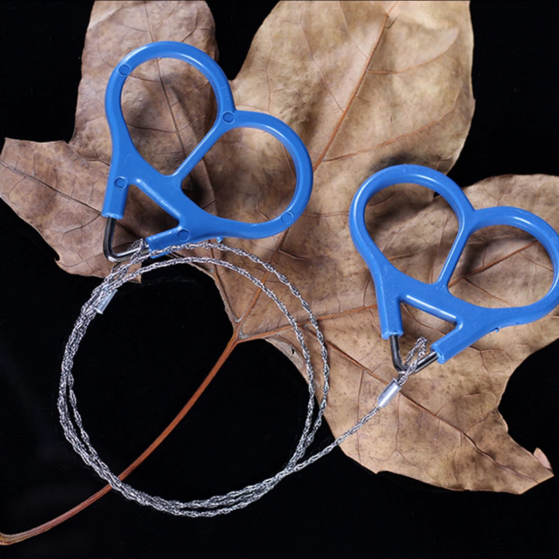 1pcs Emergency Survival Wire Saw Stainless Steel Ring Scroll Travel Camping Hiking Hunting Survival Tool
1pcs Emergency Survival Wire Saw Stainless Steel Ring Scroll Travel Camping Hiking Hunting Survival Tool