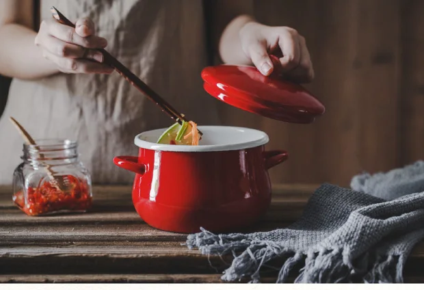 Japanese cover pot enamel cooker ears thickened porcelain enameled hot soup stew pot electromagnetic stove gas general fryer
Japanese cover pot enamel cooker ears thickened porcelain enameled hot soup stew pot electromagnetic stove gas general fryer