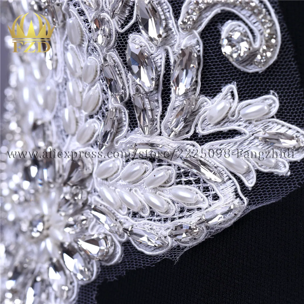 FZD Wholesale 5 Pair Rhinestone Bridal Beaded Wedding Dress Applique,Handmade with Beautiful Pearl Beaded Applique Decor
FZD Wholesale 5 Pair Rhinestone Bridal Beaded Wedding Dress Applique,Handmade with Beautiful Pearl Beaded Applique Decor