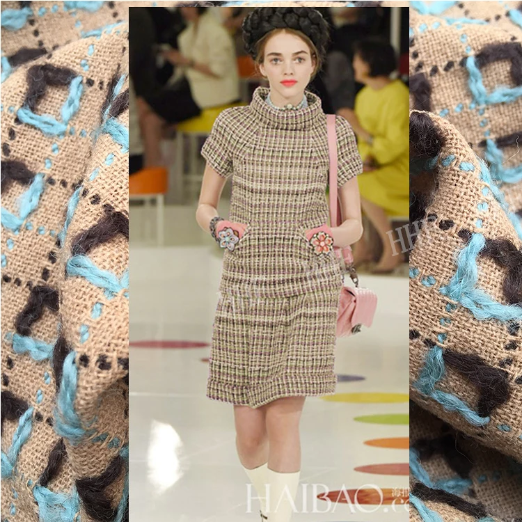 Limited Italy imports Small sweet style tweed wool woven tartan jacquard fashion fabric for coat tissu au meter bright cloth DIY
Limited Italy imports Small sweet style tweed wool woven tartan jacquard fashion fabric for coat tissu au meter bright cloth DIY