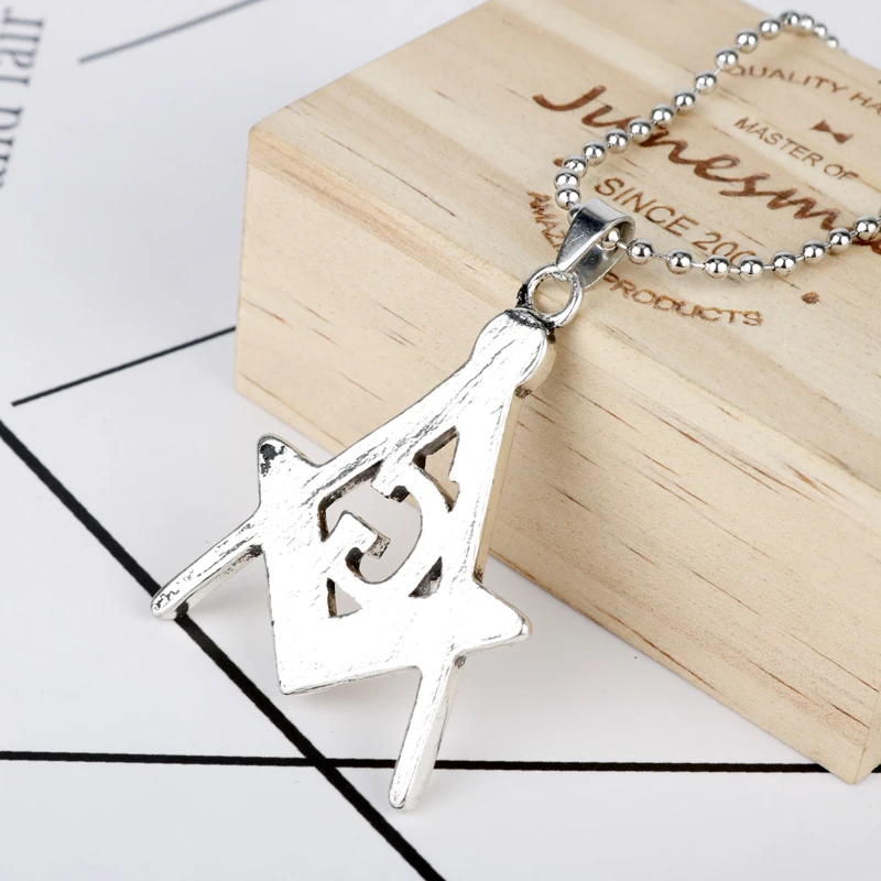 Men's Fashion Jewelry Necklaces Master Masonic Logo Pendant Necklace Trendy Jewelry Unisex Gift Business Gift souvenir
Men's Fashion Jewelry Necklaces Master Masonic Logo Pendant Necklace Trendy Jewelry Unisex Gift Business Gift souvenir