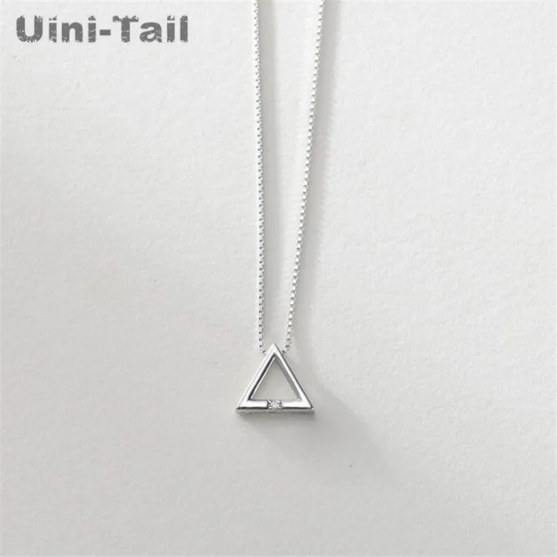 Uini-Tail hot new 925 sterling silver triangle necklace female Korean small fresh geometric triangle pendant jewelry GN619
Uini-Tail hot new 925 sterling silver triangle necklace female Korean small fresh geometric triangle pendant jewelry GN619