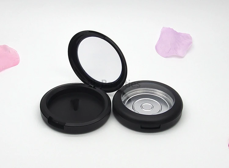 Empty Blusher Compact 59mm Cosmetic Powder Case Matte Black Eyeshadow Containers Round Portable Lip Rouge Sub Packaging Box
Empty Blusher Compact 59mm Cosmetic Powder Case Matte Black Eyeshadow Containers Round Portable Lip Rouge Sub Packaging Box