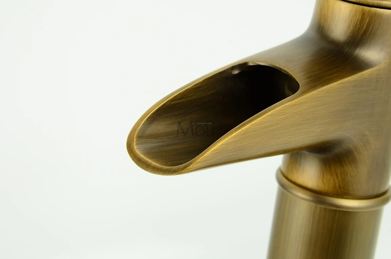 Antique Bronze Tall Sink Faucet Hot and Cold Water Deck Mounted Antique Brass Water Mixer Tap ML301T
Antique Bronze Tall Sink Faucet Hot and Cold Water Deck Mounted Antique Brass Water Mixer Tap ML301T