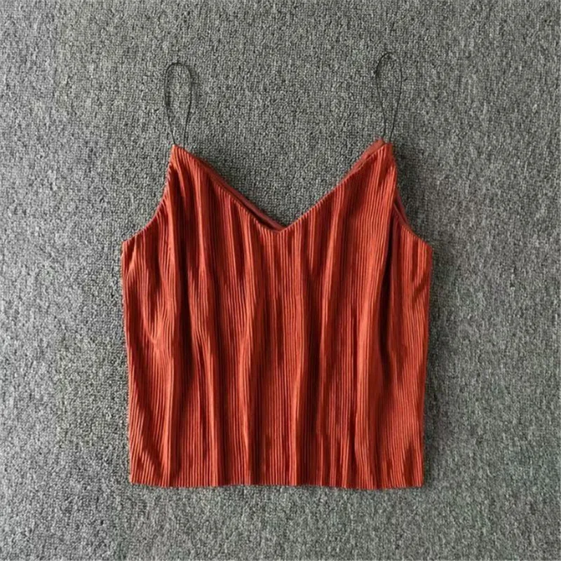 Summer new fashion sexy wild short pleated rubber band sling female solid color V-neck casual sling female
Summer new fashion sexy wild short pleated rubber band sling female solid color V-neck casual sling female