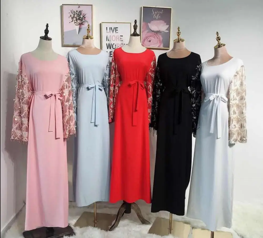 2019 fashion Sequin Tassel Abaya Dubai Muslim Hijab Dress Women Kaftan Caftan Islamic Clothing Turkish Dresses Robe a1231
2019 fashion Sequin Tassel Abaya Dubai Muslim Hijab Dress Women Kaftan Caftan Islamic Clothing Turkish Dresses Robe a1231