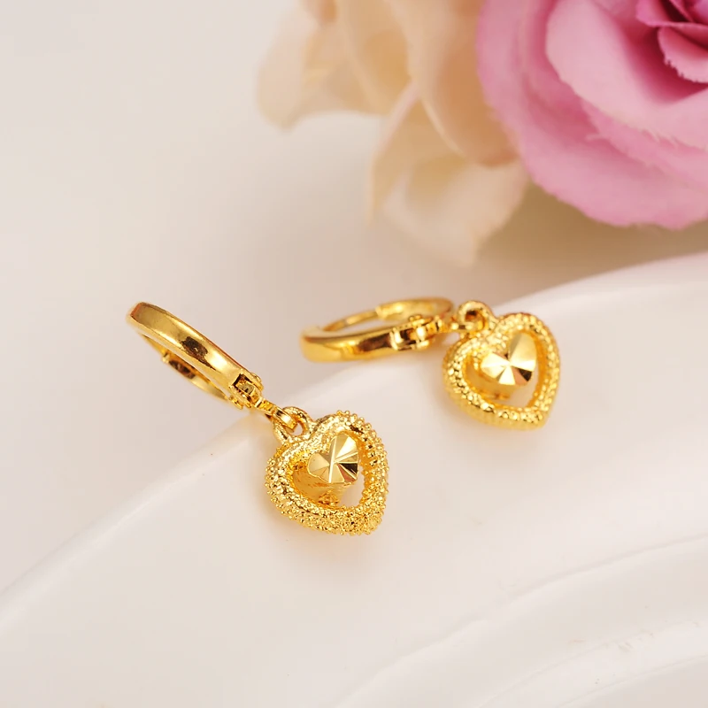 Bangrui Heart Earring For Girls/Ladies Birthday Gift Trendy Gold Color Engagement /Wedding Bands Promise Earring
Bangrui Heart Earring For Girls/Ladies Birthday Gift Trendy Gold Color Engagement /Wedding Bands Promise Earring