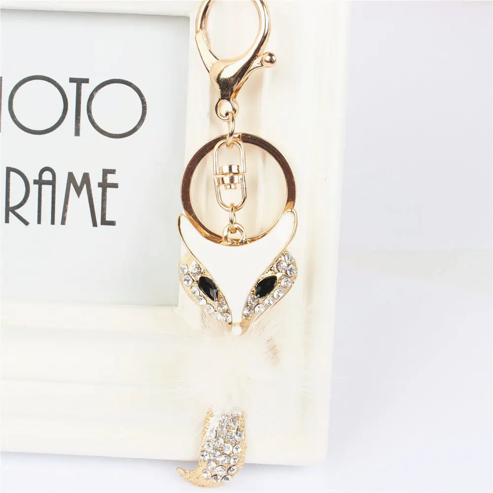 White Fox Feather Pendant Charm Rhinestone Crystal Keyring Key Chain for Handbag Purse Bag Wedding Carkey Gift
White Fox Feather Pendant Charm Rhinestone Crystal Keyring Key Chain for Handbag Purse Bag Wedding Carkey Gift