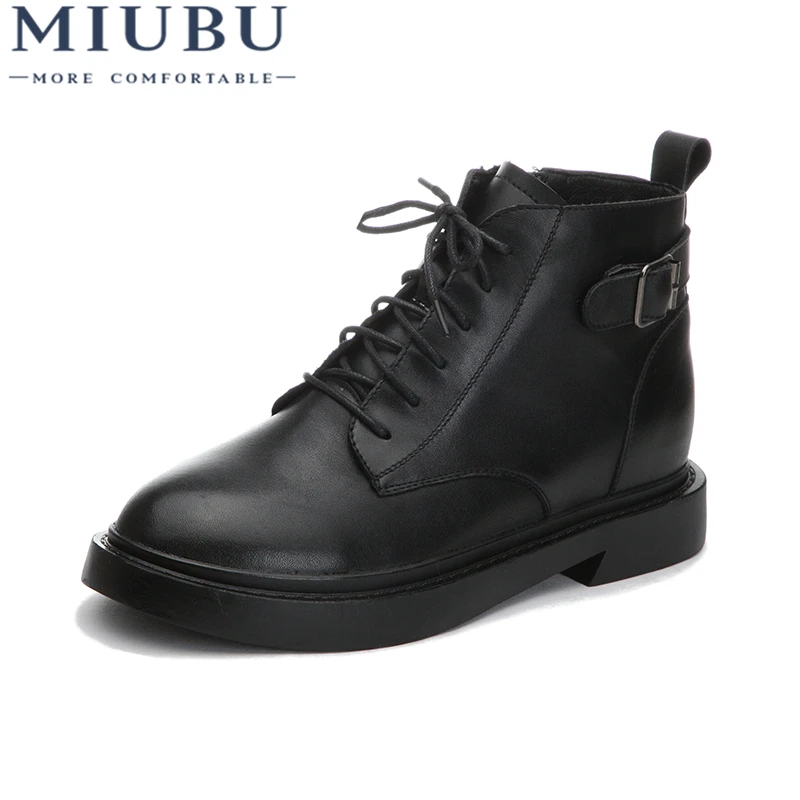 MIUBU New Fashion European Style Black Ankle Boots Flats Round Toe Back Zip Martin Boots Genuine Leather Woman Pump Shoes
MIUBU New Fashion European Style Black Ankle Boots Flats Round Toe Back Zip Martin Boots Genuine Leather Woman Pump Shoes