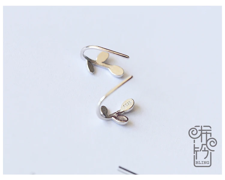 Korean cute Womens Fashion Stud Earrings White Micro Pave Charms Jewelry 925 Sterling Silver Earings tree leaf Shaped
Korean cute Womens Fashion Stud Earrings White Micro Pave Charms Jewelry 925 Sterling Silver Earings tree leaf Shaped