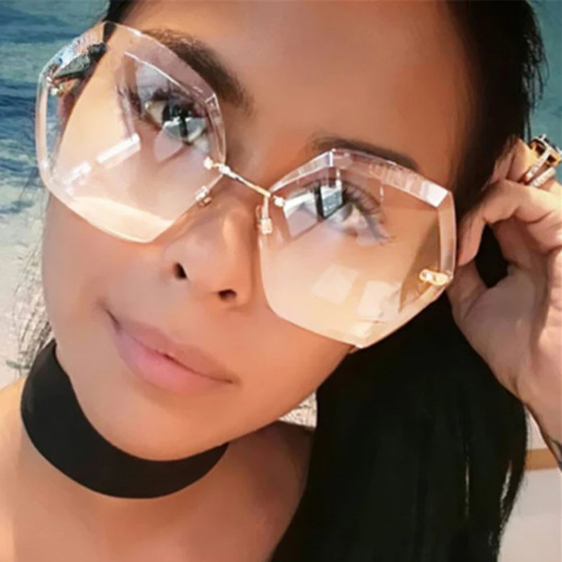 Luxury Fashion Rimless Sunglasses Women Transparent Clear Metal Frame Sun Glasses Vintage Female Oversized Cutting Sunglass
Luxury Fashion Rimless Sunglasses Women Transparent Clear Metal Frame Sun Glasses Vintage Female Oversized Cutting Sunglass
