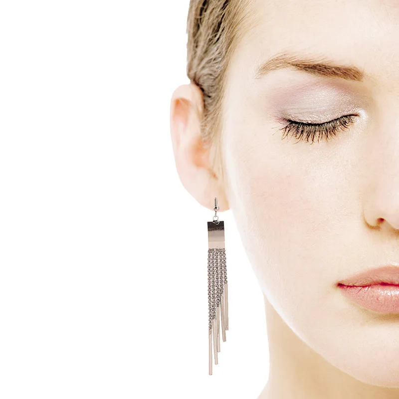 Classic Simple Stainless Steel Long Earrings Jewelry Party Accessories Female Fashion Tassel Earrings Wedding Dress Accessories
Classic Simple Stainless Steel Long Earrings Jewelry Party Accessories Female Fashion Tassel Earrings Wedding Dress Accessories