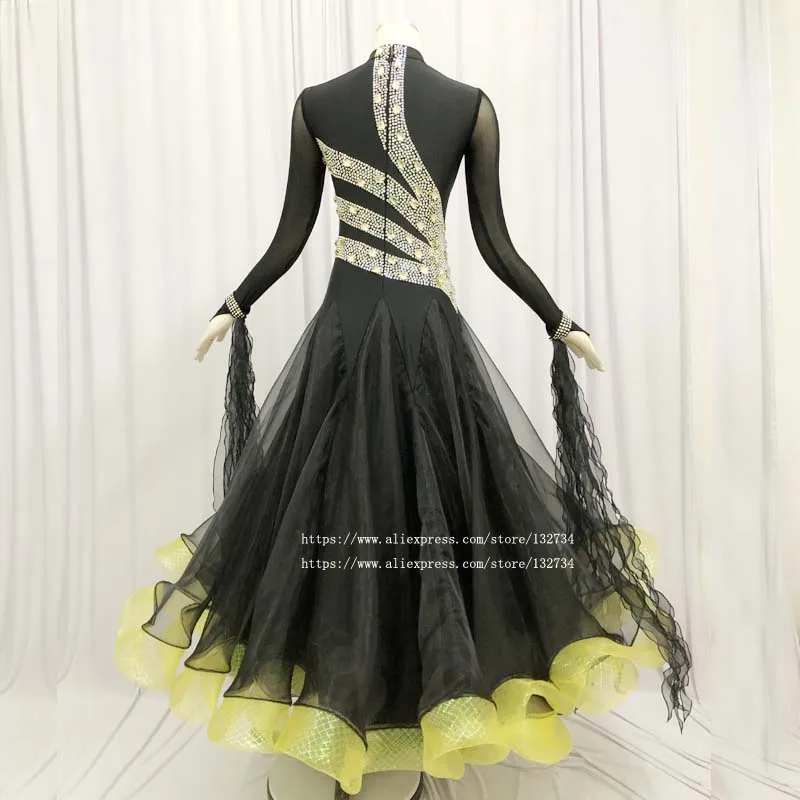 Ballroom Dress of 2019 Women Ballroom Waltz Dresses Ballroom Dance Clothes Waltz Dance Costume Spanish ballroom Dress Fox-trot
Ballroom Dress of 2019 Women Ballroom Waltz Dresses Ballroom Dance Clothes Waltz Dance Costume Spanish ballroom Dress Fox-trot