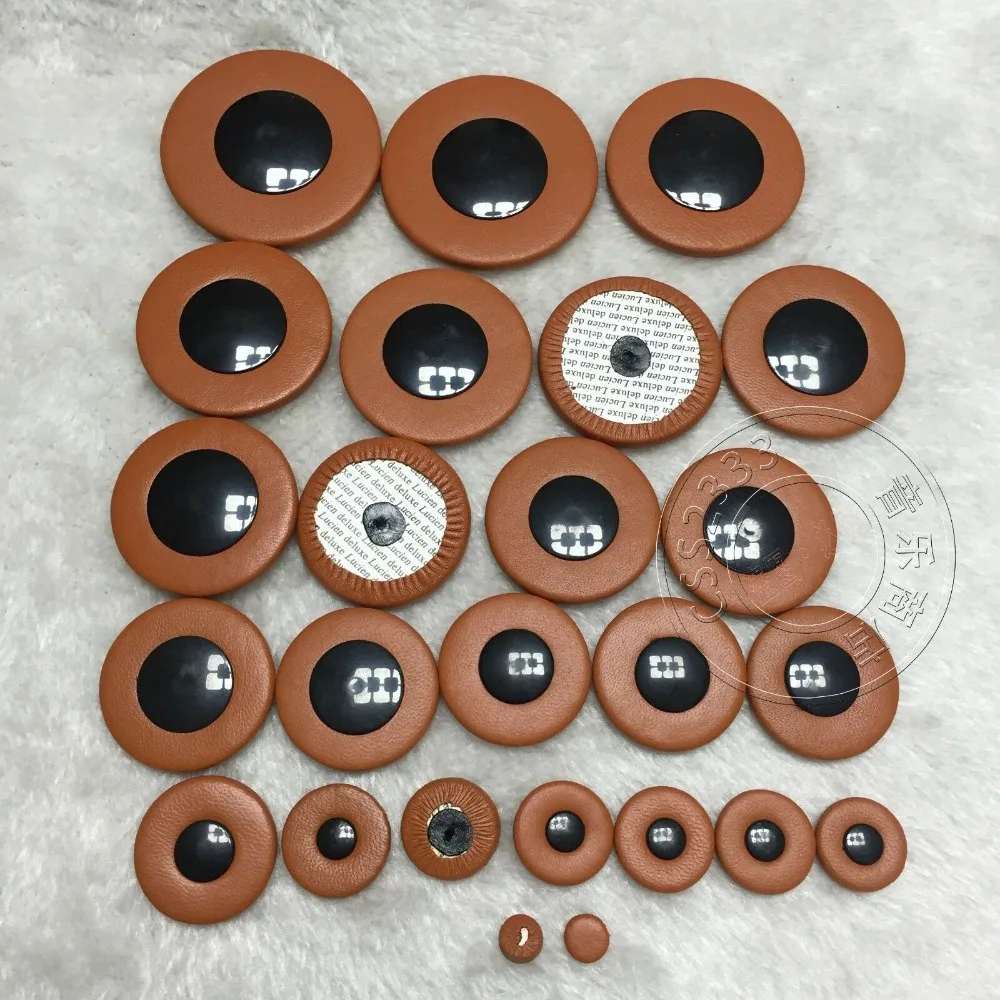 5 set Excellent Alto sax / Soprano sax / Tenor sax pads Real leather Good material
5 set Excellent Alto sax / Soprano sax / Tenor sax pads Real leather Good material