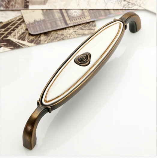 New 96mm Bronze Zinc Alloy Rose Kitchen Cabinet Handle Antique Cabinet Drawer Handle&Knob Eur-Style Furniture Hardware Bar Pulls
New 96mm Bronze Zinc Alloy Rose Kitchen Cabinet Handle Antique Cabinet Drawer Handle&Knob Eur-Style Furniture Hardware Bar Pulls