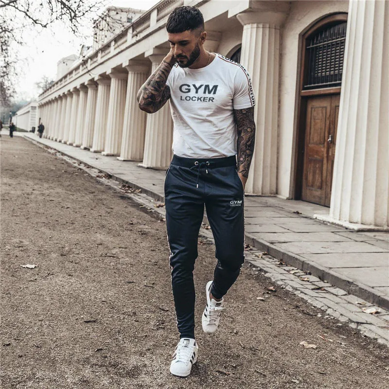 High Quality Run Jogging Pants Men Training Running Sport Pants Men Sportswear Jogging Football Trousers Soft Gym Fitness Pants
High Quality Run Jogging Pants Men Training Running Sport Pants Men Sportswear Jogging Football Trousers Soft Gym Fitness Pants