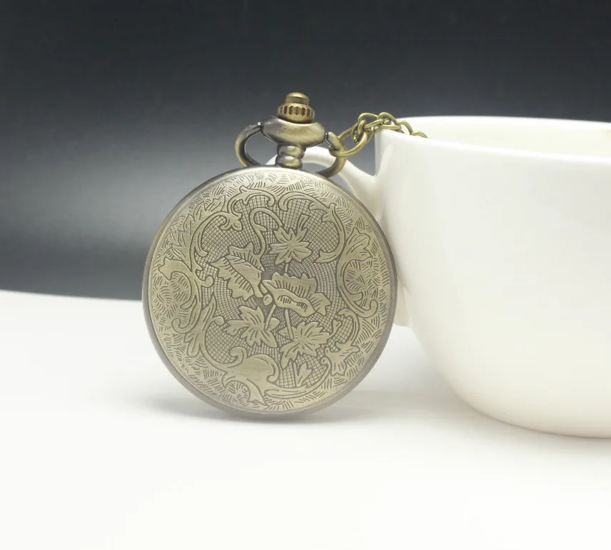 Vintage Bronze antiques Quartz monster Clock Pendant Necklace Pocket Watch Woman And Men Gift Watch
Vintage Bronze antiques Quartz monster Clock Pendant Necklace Pocket Watch Woman And Men Gift Watch