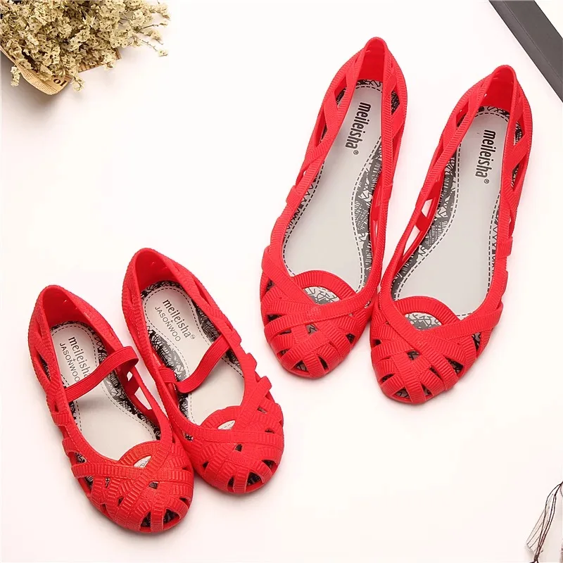 Mini Melissa 2019 New Women Jelly Sandals Children Sandals Roman Shoes Hollow Girls Princess Shoes Non-slip Beach Melissa Shoes
Mini Melissa 2019 New Women Jelly Sandals Children Sandals Roman Shoes Hollow Girls Princess Shoes Non-slip Beach Melissa Shoes
