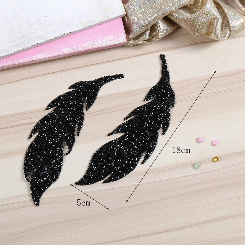 Brand Iron Stripes on Clothes Gold Silver Black Rhinestone Feather Patches for Clothing Leaves Applique Badge Fabric Sticker DIY
Brand Iron Stripes on Clothes Gold Silver Black Rhinestone Feather Patches for Clothing Leaves Applique Badge Fabric Sticker DIY