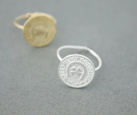 Fashion lucky coin ring, "keep me for good luck," the disc ring, clovers copper ring Pure hand welding ring
Fashion lucky coin ring, "keep me for good luck," the disc ring, clovers copper ring Pure hand welding ring