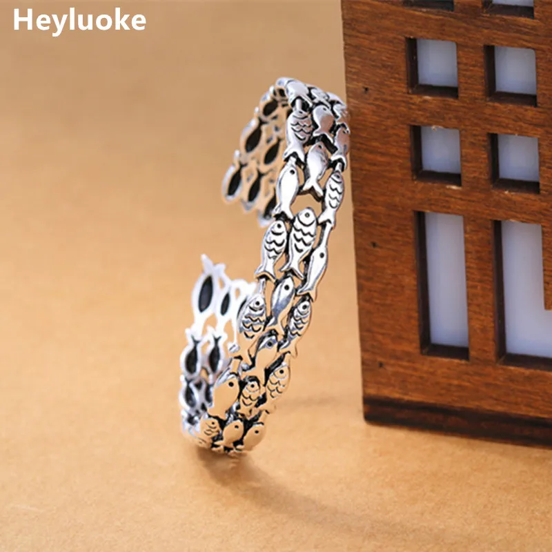 2019 Rushed Animal Vintage Hot Sale 100% Naughty Three Rows Of Fish Chain Women Bangles Jewelry Gift
2019 Rushed Animal Vintage Hot Sale 100% Naughty Three Rows Of Fish Chain Women Bangles Jewelry Gift