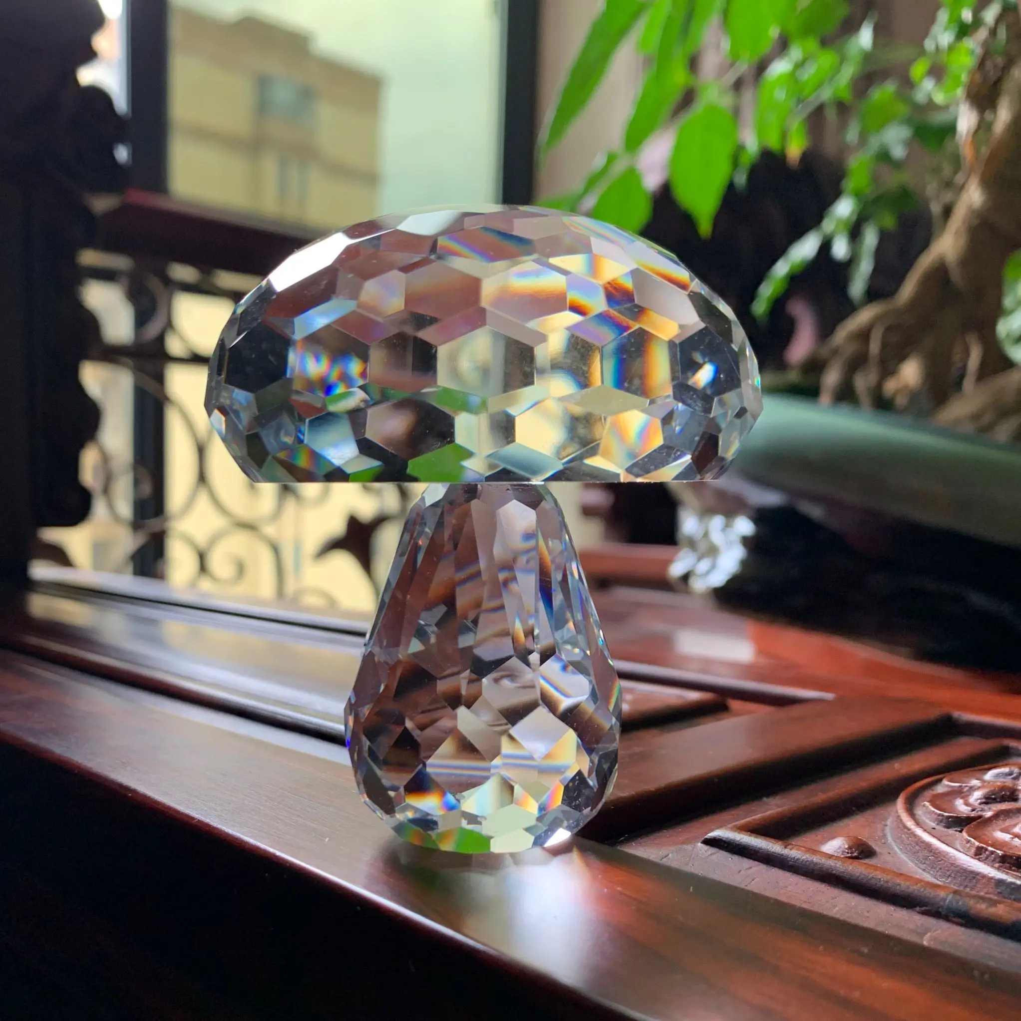 K9 Clear Crystal Mushroom Figurines Ornament Glass Mushroom Craft Miniature Paperweight Home Table Decor Kids Gifts
K9 Clear Crystal Mushroom Figurines Ornament Glass Mushroom Craft Miniature Paperweight Home Table Decor Kids Gifts