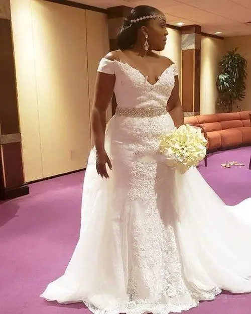 Off the Shoulder Mermaid Wedding Dresses with Beaded Belt Sweep Train Bridal Gowns Custom Made Vestidos
Off the Shoulder Mermaid Wedding Dresses with Beaded Belt Sweep Train Bridal Gowns Custom Made Vestidos
