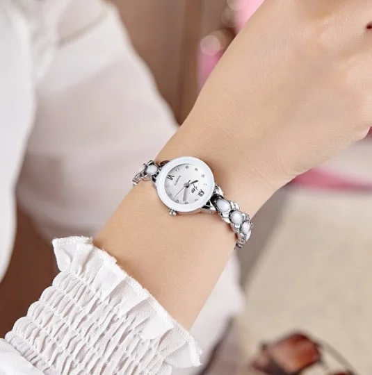Top Brand JW Rhinestone Bracelet Wrist Watch Women Luxury Rose Gold Quartz Watch Ladies Watch Clock zegarek damski kol saati
Top Brand JW Rhinestone Bracelet Wrist Watch Women Luxury Rose Gold Quartz Watch Ladies Watch Clock zegarek damski kol saati