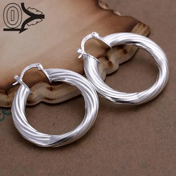 Popular Jewelery Silver Color Hollow Twisted Line Stud Earrings Women Fashion Earrings Jewelry Wholesale Brincos Female
Popular Jewelery Silver Color Hollow Twisted Line Stud Earrings Women Fashion Earrings Jewelry Wholesale Brincos Female