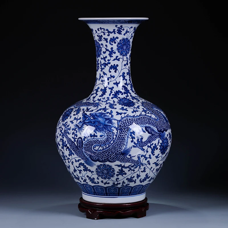 Jingdezhen ceramic vase landing large new Chinese blue and white porcelain dragon vase Home Furnishing decoration room
Jingdezhen ceramic vase landing large new Chinese blue and white porcelain dragon vase Home Furnishing decoration room