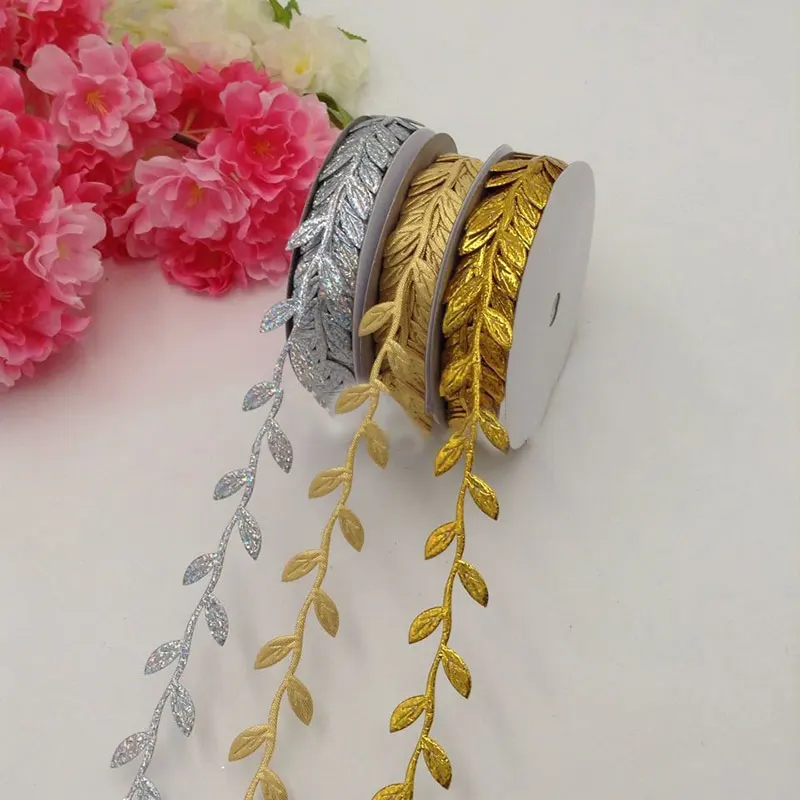 20yards/lot 2.5CM wide Colorful leaf silk ribbon satin sewing bias for handicrafts ribbons DIY for gift box packaging decoration
20yards/lot 2.5CM wide Colorful leaf silk ribbon satin sewing bias for handicrafts ribbons DIY for gift box packaging decoration