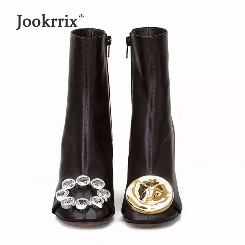 Обувь Jookrrix женская брендовая, со шнуровкой, стразы, из натуральной кожи, с металлической вставкой, со стразами и мехом, черного цвета
Обувь Jookrrix женская брендовая, со шнуровкой, стразы, из натуральной кожи, с металлической вставкой, со стразами и мехом, черного цвета