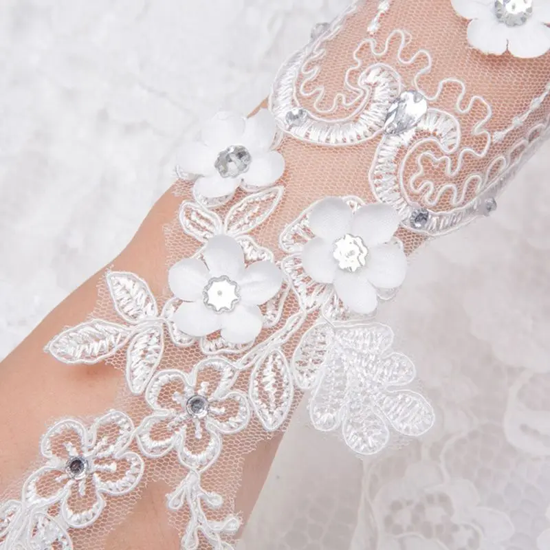 Wholesale Bridal Lace Floar Gloves Wedding Dress Accessories Simple Hook Finger Long Glove New Charming
Wholesale Bridal Lace Floar Gloves Wedding Dress Accessories Simple Hook Finger Long Glove New Charming