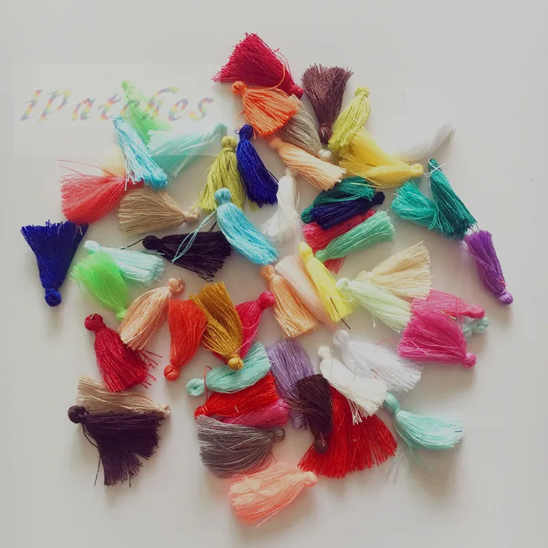 50pcs/lot 27mm Mixed Cotton Tassels Earrings Silk Charm Pendant Satin Tassels for DIY Jewelry Making Findings Materials
50pcs/lot 27mm Mixed Cotton Tassels Earrings Silk Charm Pendant Satin Tassels for DIY Jewelry Making Findings Materials