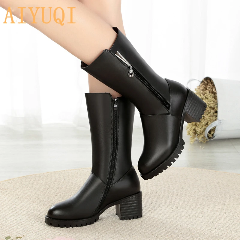 AIYUQI Women Winter Boots 2021 Genuine Leather Women Motorcycle Boots Australian Thick Wool Warm Women Mid Boots Big Size
AIYUQI Women Winter Boots 2021 Genuine Leather Women Motorcycle Boots Australian Thick Wool Warm Women Mid Boots Big Size