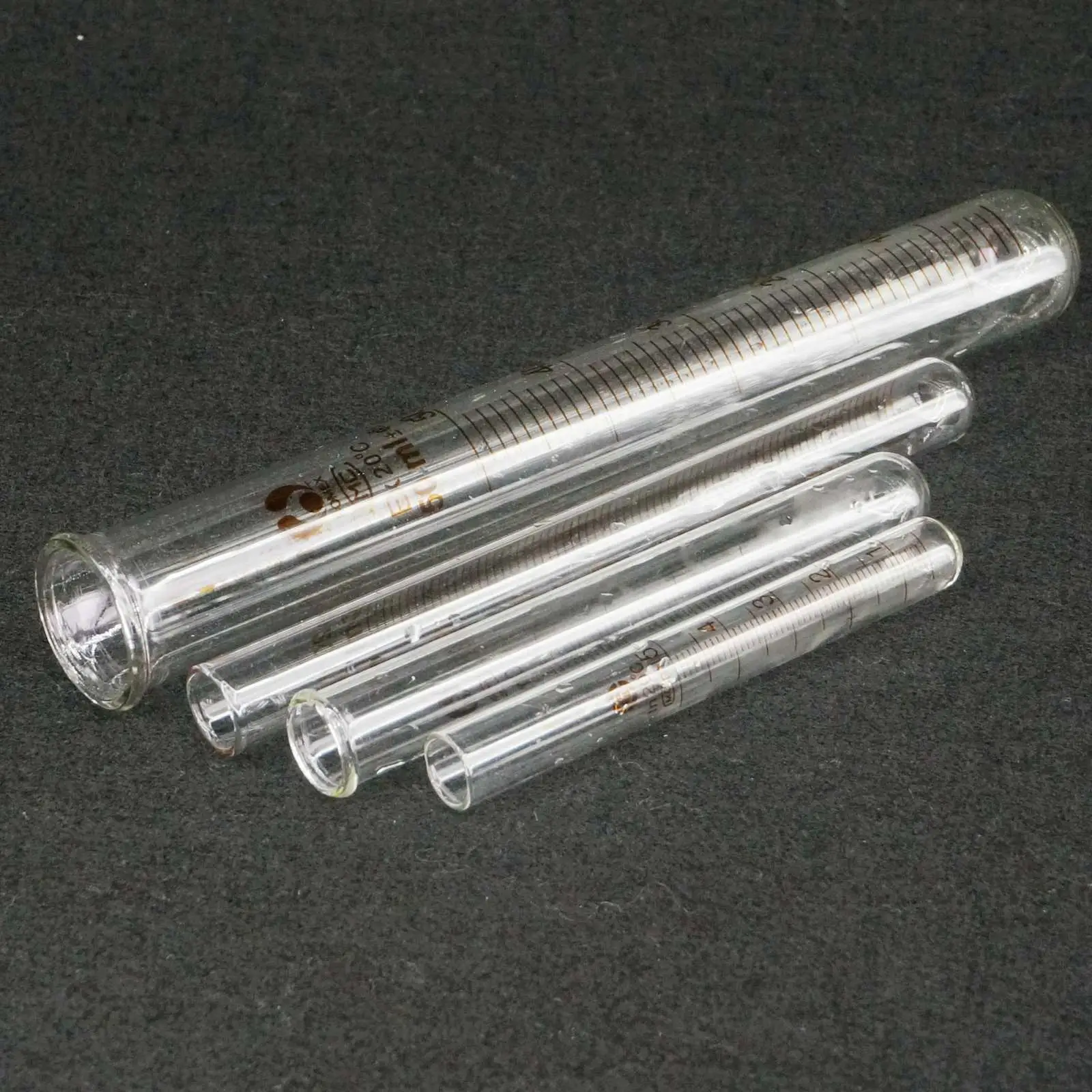 2ml/5ml/10ml/15ml/20ml/25ml/50ml/100ml Lab Glass Test Tube Round Bottom with Scale Line Glassware Teaching
2ml/5ml/10ml/15ml/20ml/25ml/50ml/100ml Lab Glass Test Tube Round Bottom with Scale Line Glassware Teaching