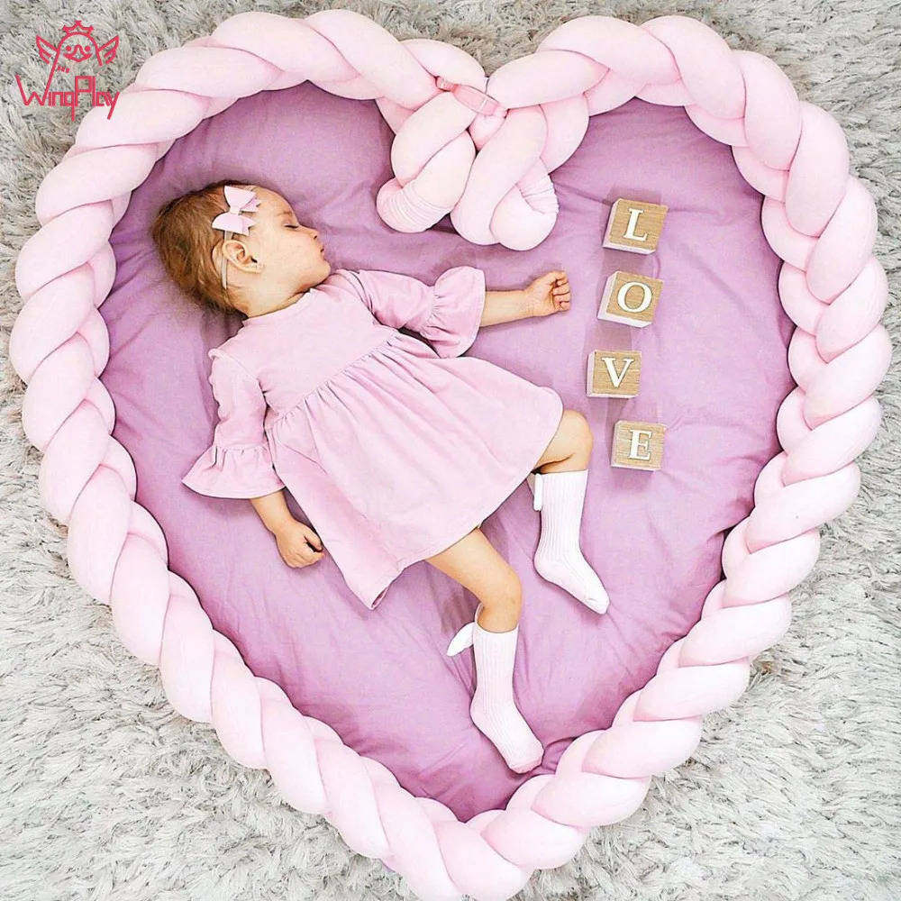 1 M/2 M/3 M Lengte Cute Soft Baby Bed Bumper 4 Braids Baby Bed Bumper Solid Cotton Baby Bed Bumper Knot Baby Room Decor
1 M/2 M/3 M Lengte Cute Soft Baby Bed Bumper 4 Braids Baby Bed Bumper Solid Cotton Baby Bed Bumper Knot Baby Room Decor
