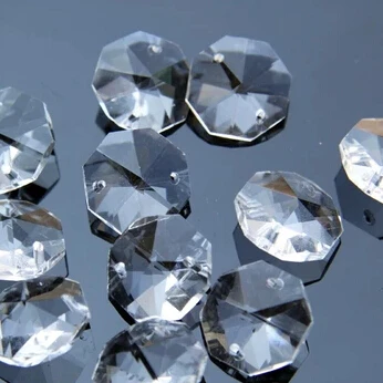 2000pcs/lot 14mm Transparent Clear Crystal Glass Octagon beads in 2 holes for Chandelier Garland Bead Chains Free Shipping
2000pcs/lot 14mm Transparent Clear Crystal Glass Octagon beads in 2 holes for Chandelier Garland Bead Chains Free Shipping