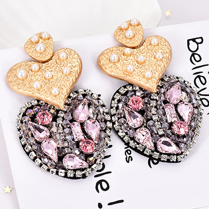 Vintage Handmade Beads Pink Heart Earring Rhinestone Fashion Elegant Love Crystal Stud Earrings For Women Jewelry Gift Wholesale
Vintage Handmade Beads Pink Heart Earring Rhinestone Fashion Elegant Love Crystal Stud Earrings For Women Jewelry Gift Wholesale