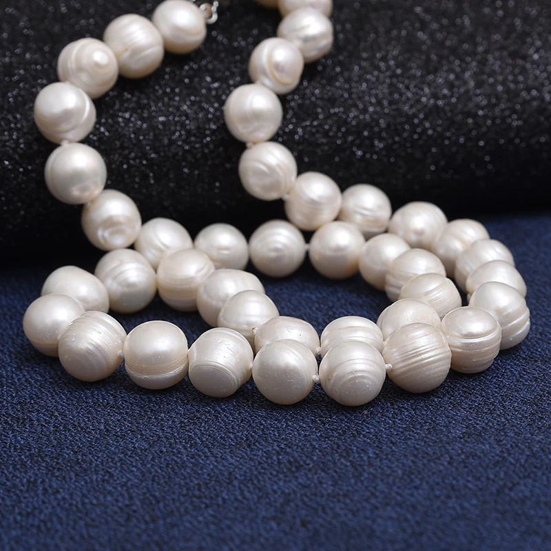 

9mm Elegant and Natural fresh water white pearl with round necklace findings 19inch wholesale noble character