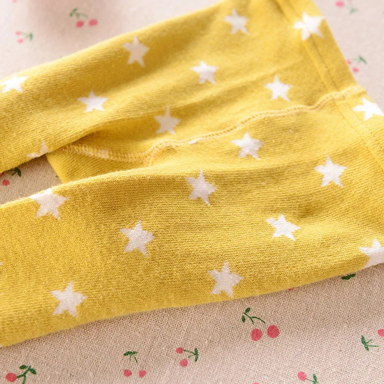 Baby girls tights newborn infant pantyhose kid cotton soft tight children's stockings star baby toddler girls clothes 2018
Baby girls tights newborn infant pantyhose kid cotton soft tight children's stockings star baby toddler girls clothes 2018