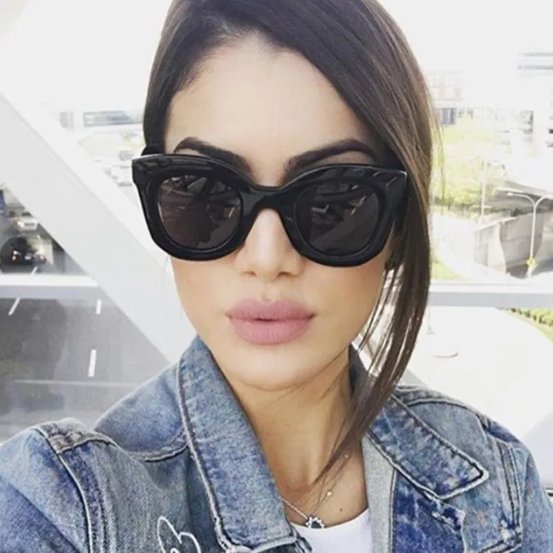 Elegant Lady Cat Eye Sunglasses Women Brand Designer Gradient Lens Sunglasses Shades UV400 Oculos de sol zonnebril dames
Elegant Lady Cat Eye Sunglasses Women Brand Designer Gradient Lens Sunglasses Shades UV400 Oculos de sol zonnebril dames