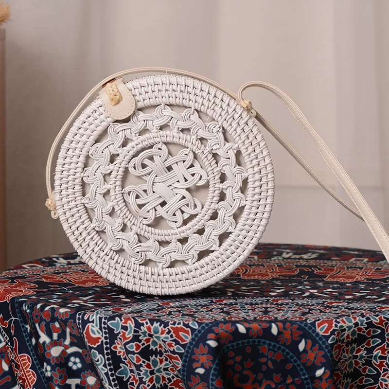 Rattan Bags For Women 2019 Summer New White Round Straw Bag Retro Hand-Woven Hollow Shoulder Bag Bali Beach Crossbody Women Bags
Rattan Bags For Women 2019 Summer New White Round Straw Bag Retro Hand-Woven Hollow Shoulder Bag Bali Beach Crossbody Women Bags