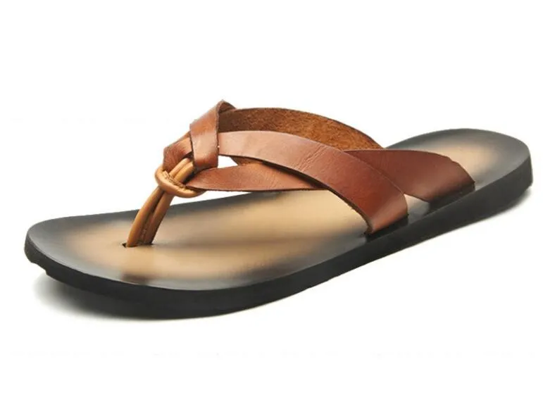 New Men Flip flops Summer Sandals Soft leather Flat heel Leisure Slippers Hombre
New Men Flip flops Summer Sandals Soft leather Flat heel Leisure Slippers Hombre