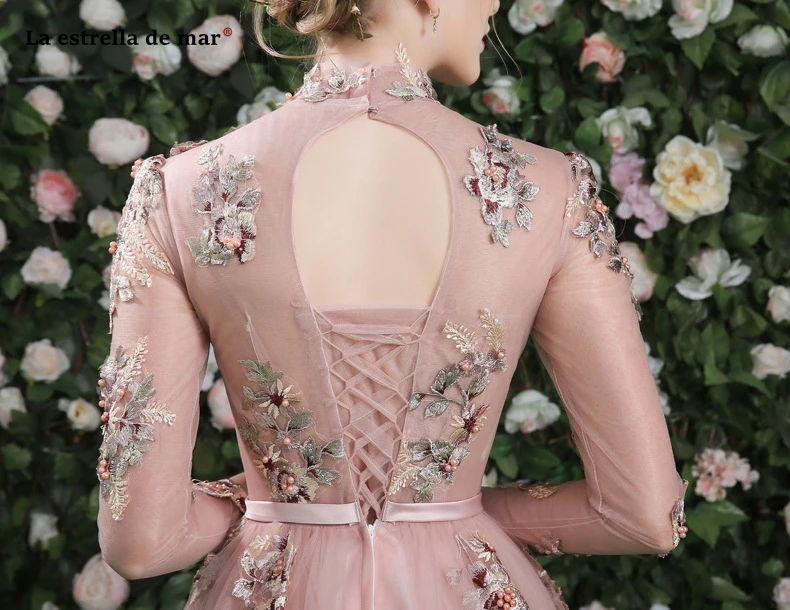 Vestido boda mujer invitada high necked tulle applique beads long sleeve back open A Line blush bridesmaid dresses long sukienka
Vestido boda mujer invitada high necked tulle applique beads long sleeve back open A Line blush bridesmaid dresses long sukienka