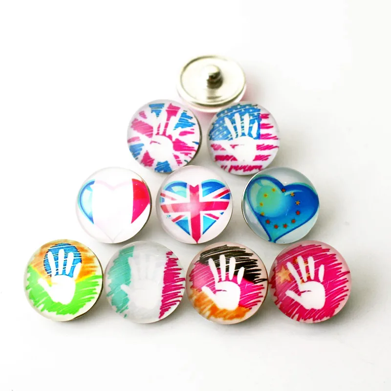 50pcs/lot Printing Hand National Flag Snap Buttons Glass Buttons Charms Fit 18mm/20mm DIY Snap Butttons Bracelet Jewelry
50pcs/lot Printing Hand National Flag Snap Buttons Glass Buttons Charms Fit 18mm/20mm DIY Snap Butttons Bracelet Jewelry