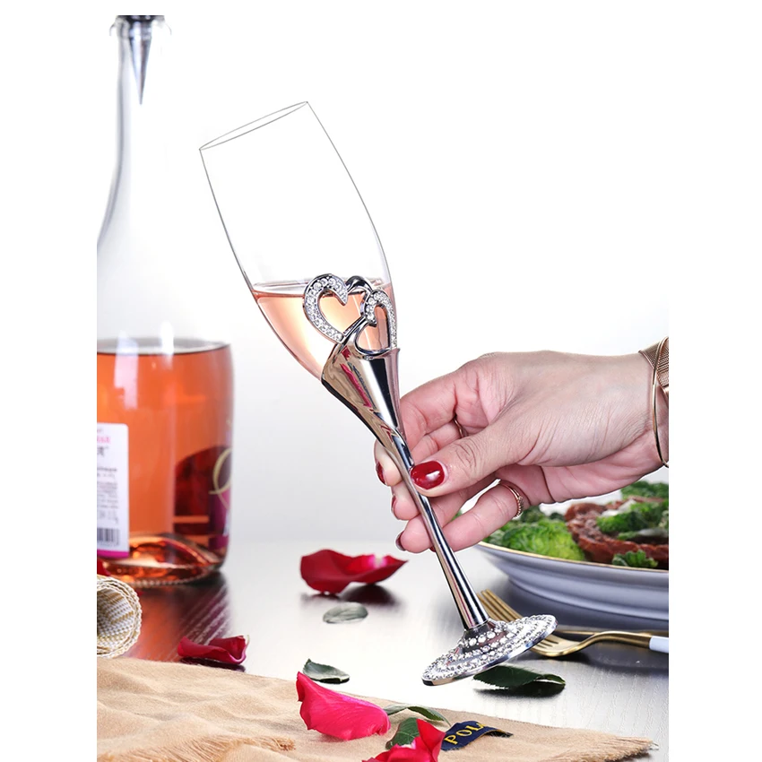 Creative Lead-free Crystal glass cup Goblet champagne glasses Cups Transparent glass Drinking grace cup Luxury wedding gifts
Creative Lead-free Crystal glass cup Goblet champagne glasses Cups Transparent glass Drinking grace cup Luxury wedding gifts