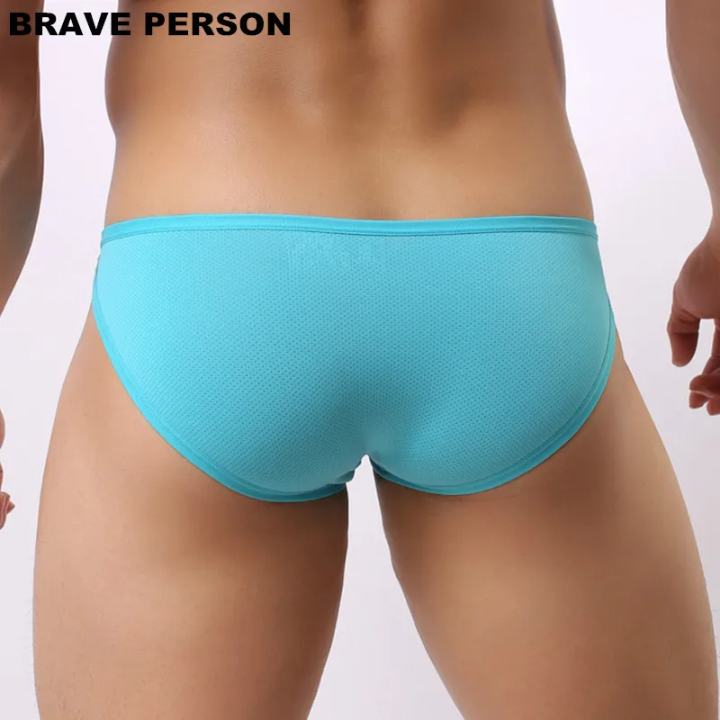2019New Arrival Brave Person Men's Sexy Fashion Mini Briefs Bikini Side Metal Buckle Underwear Men Briefs High quality
2019New Arrival Brave Person Men's Sexy Fashion Mini Briefs Bikini Side Metal Buckle Underwear Men Briefs High quality
